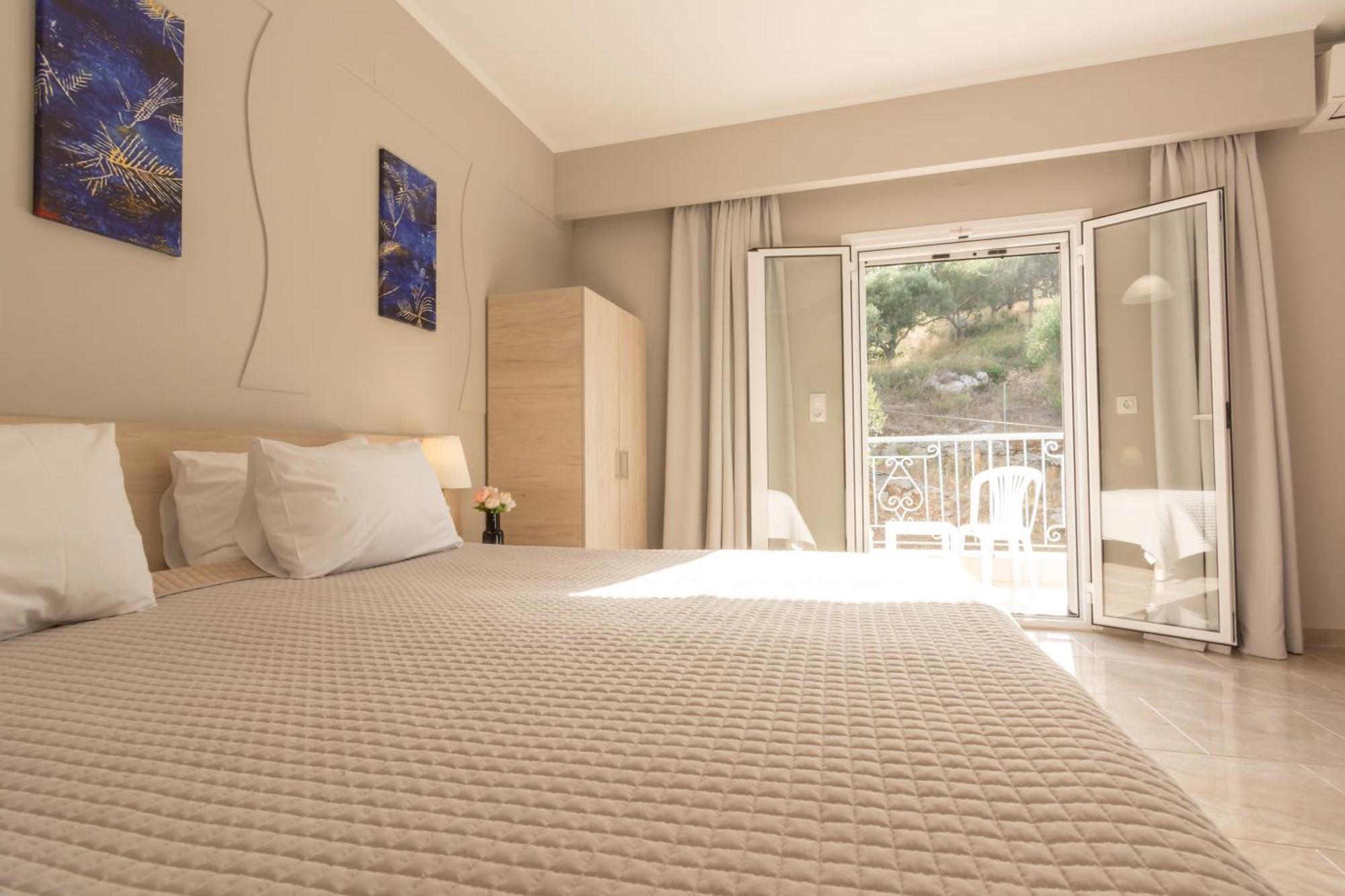 Aparthotel Corfu Aquamarine Notos Exterior foto