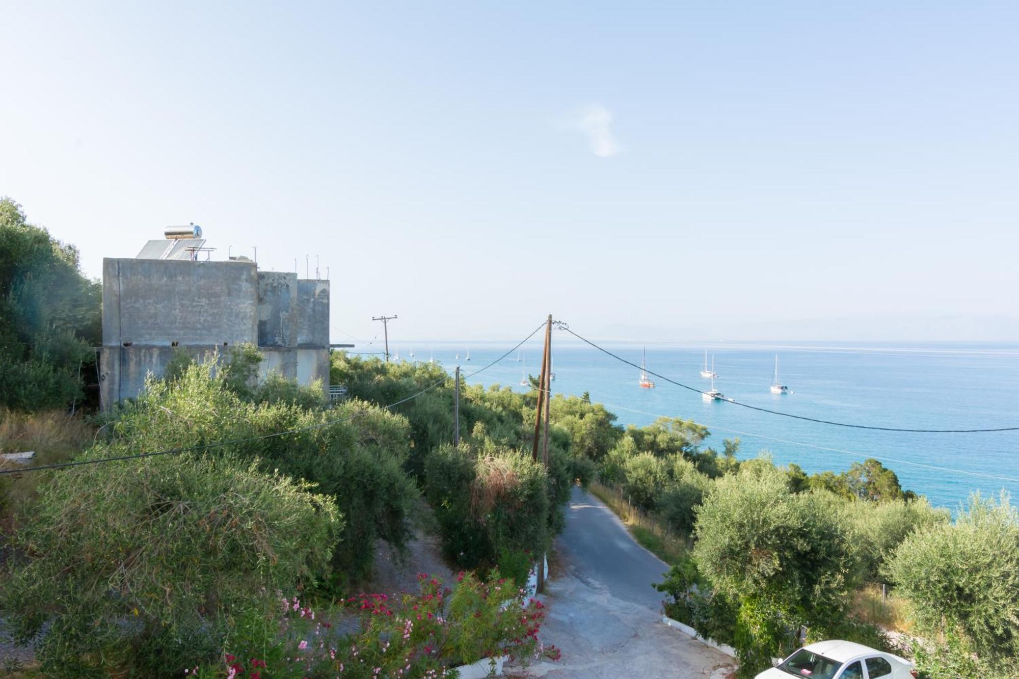Aparthotel Corfu Aquamarine Notos Zimmer foto