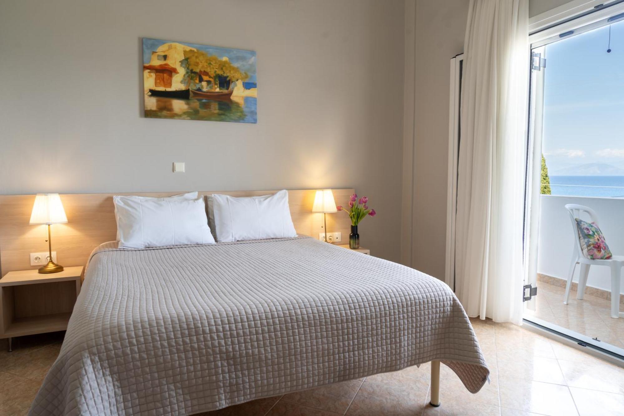 Aparthotel Corfu Aquamarine Notos Zimmer foto